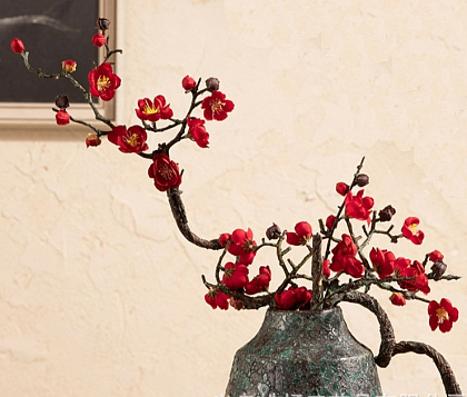 Ветка декоративная гибкая с соцветиями 55 см, 1 шт., красный - фото1