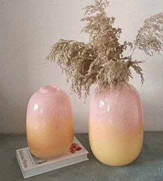 Ваза стеклянная D15 * H26 см, 1 шт., градиент розово-желтый - фото1