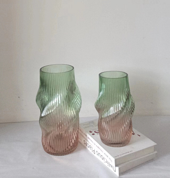 Ваза стеклянная D9 * H19, 1 шт., градиент розовый/зеленый - фото1